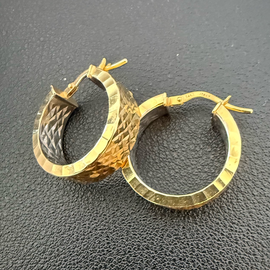 14k Solid Gold TwoTone Hoop Earrings 333 Grams